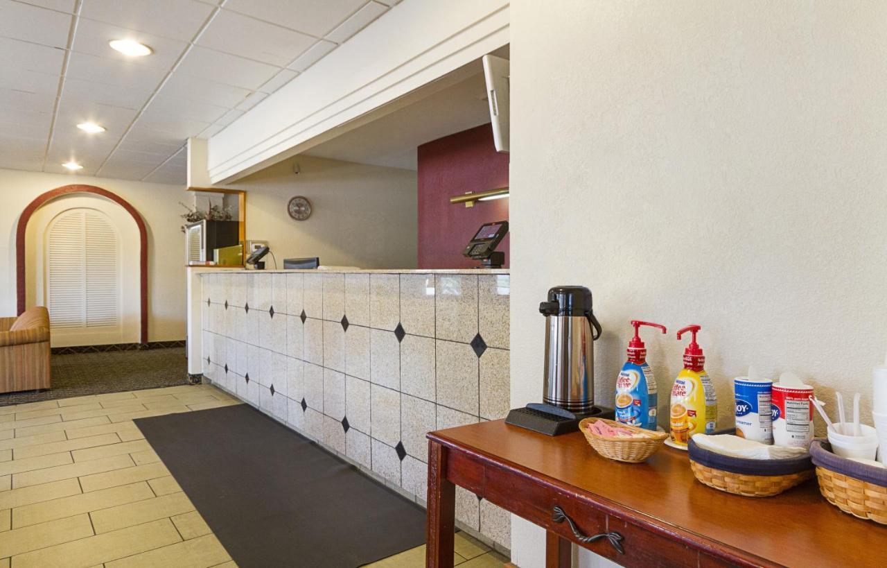 Red Roof Inn Montgomery - Midtown Zewnętrze zdjęcie